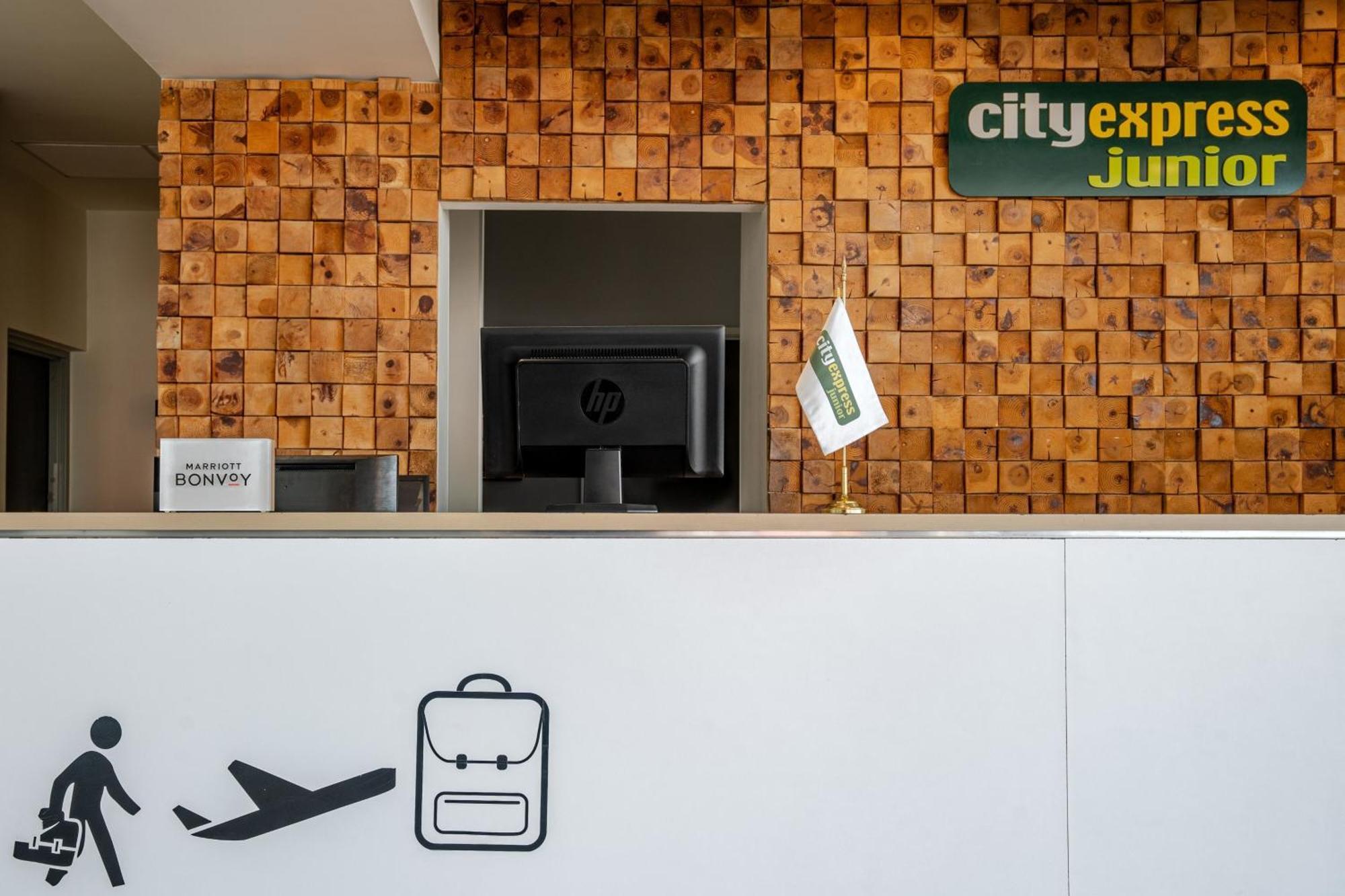 City Express Junior By Marriott Aguascalientes Centro Zewnętrze zdjęcie