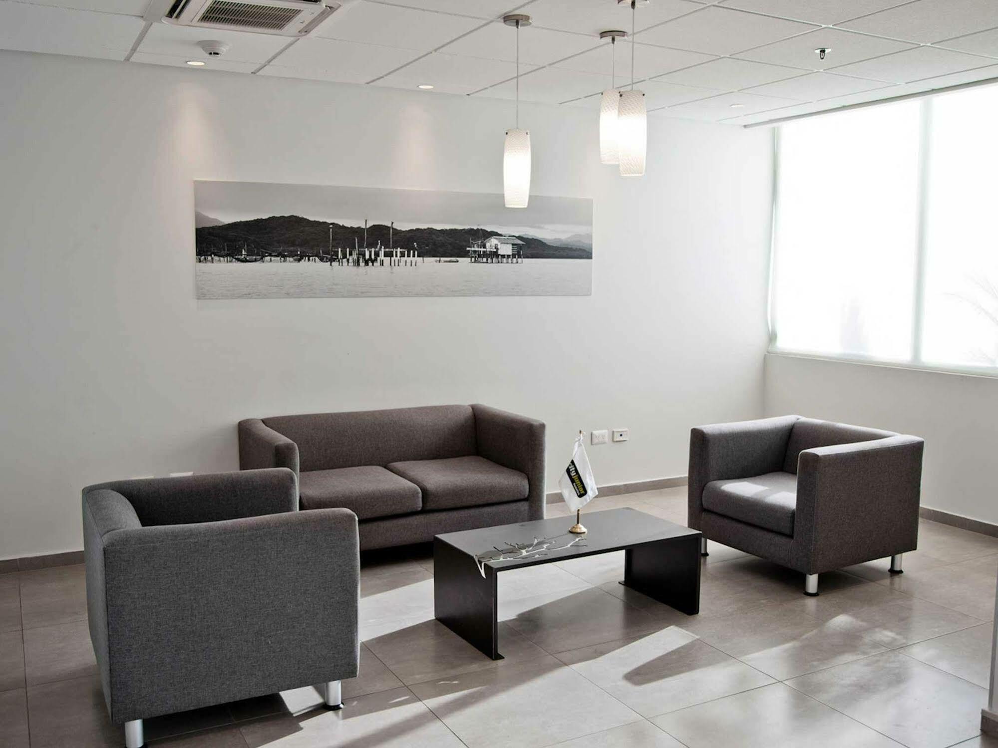 City Express Junior By Marriott Aguascalientes Centro Zewnętrze zdjęcie