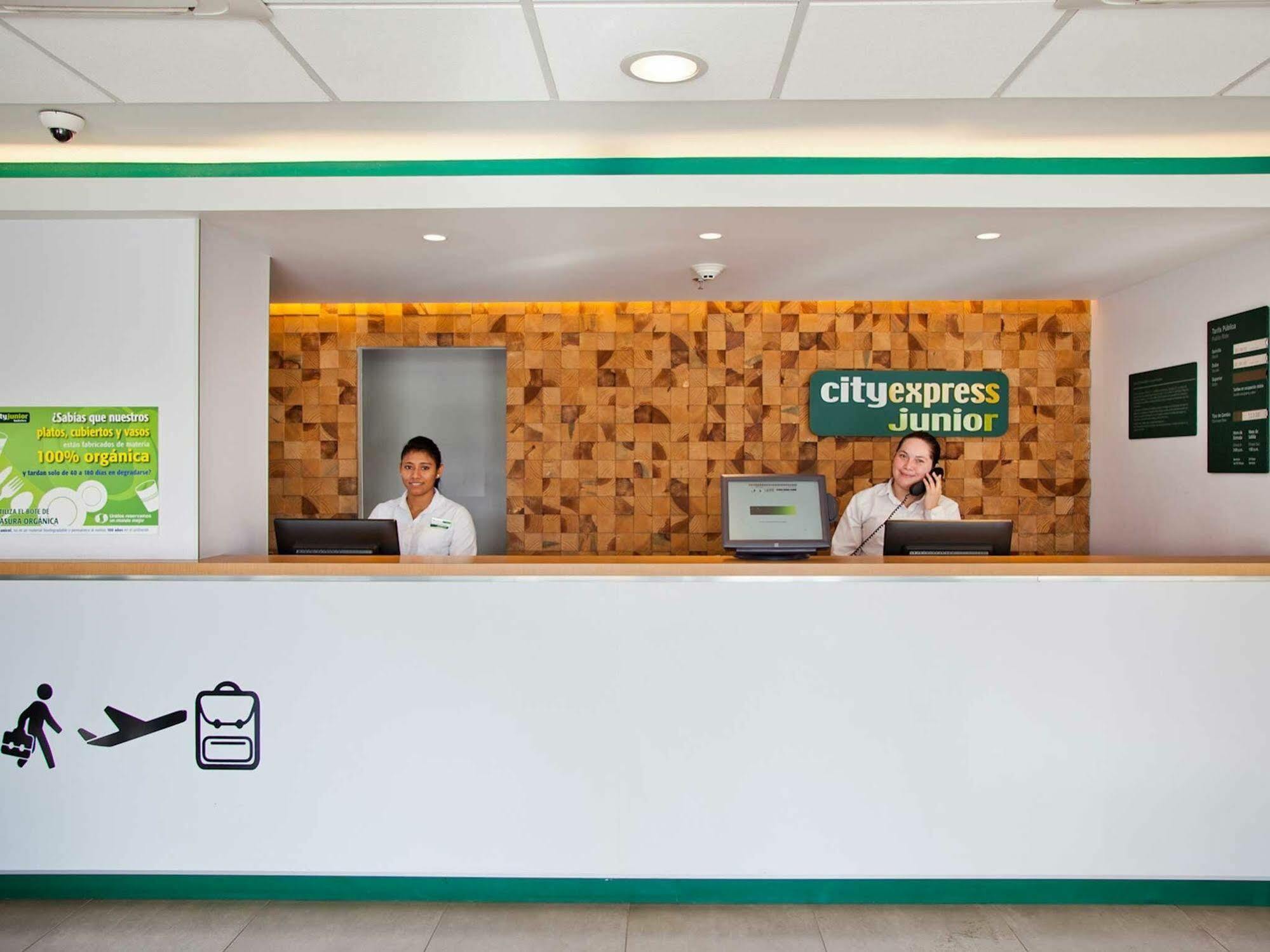 City Express Junior By Marriott Aguascalientes Centro Zewnętrze zdjęcie